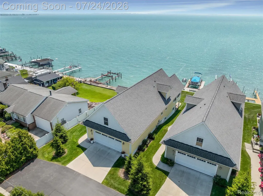 10043 Dixie Highway Ira Township MI 48023