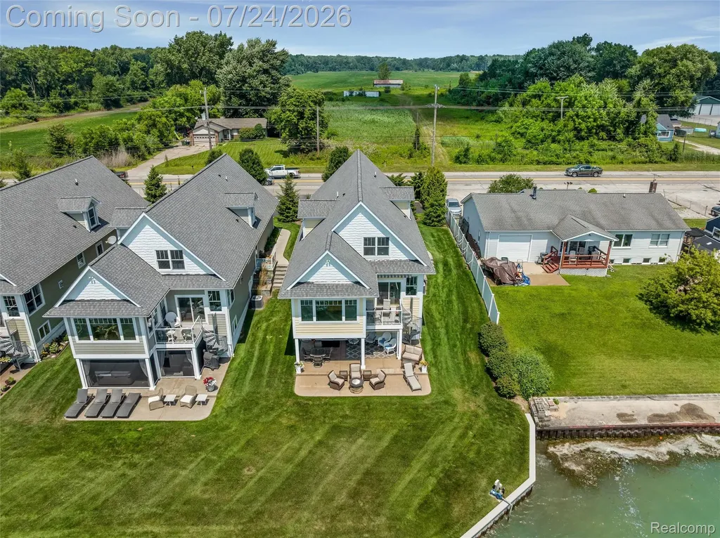 10043 Dixie Highway Ira Township MI 48023