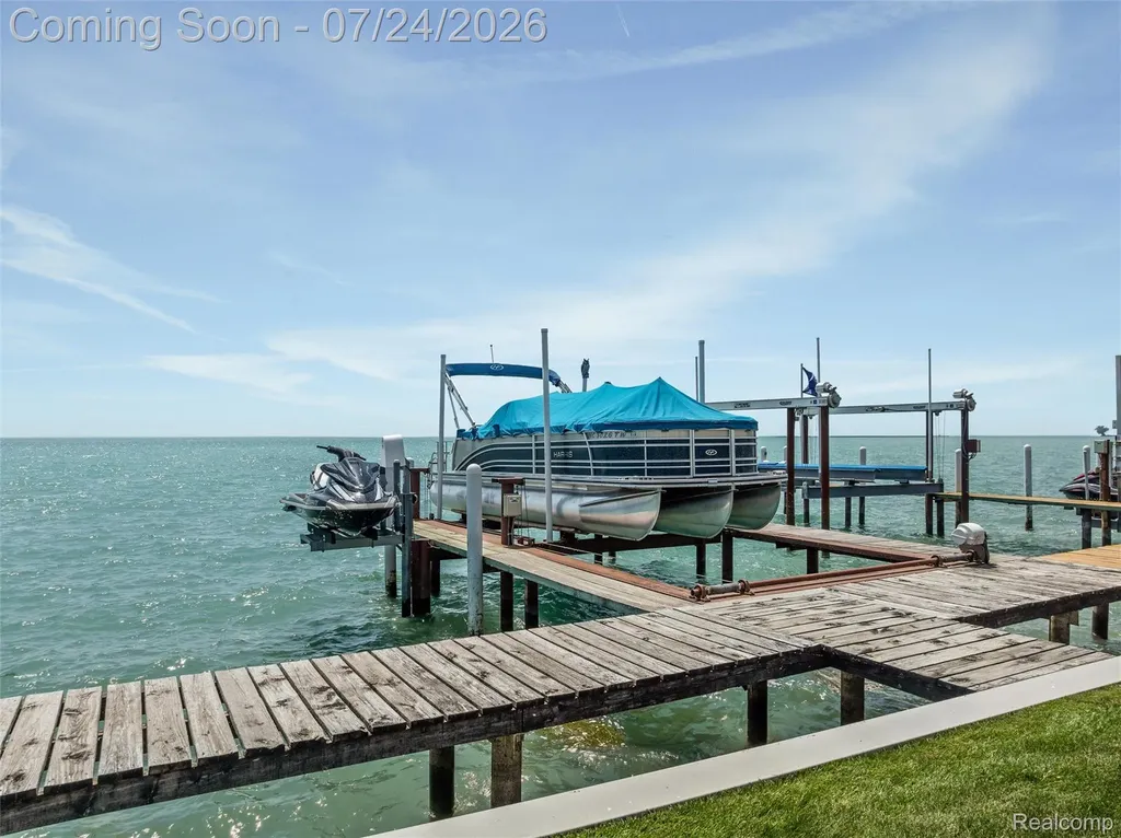 10043 Dixie Highway Ira Township MI 48023
