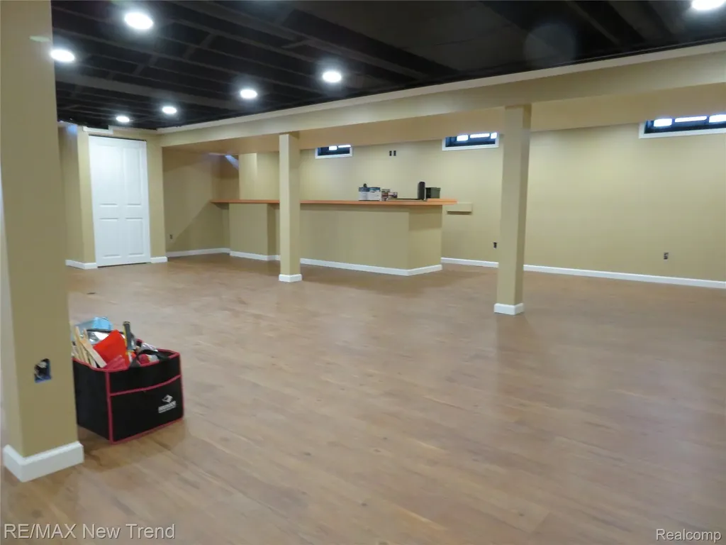 36602 Vicary Lane Farmington City MI 48335