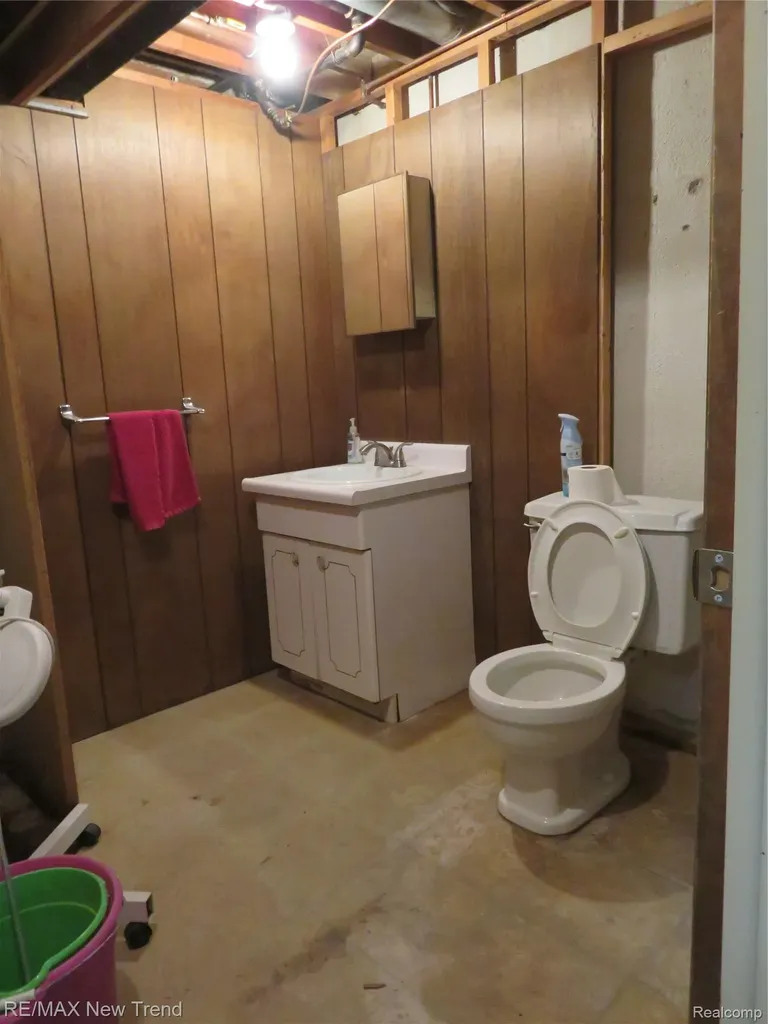 36602 Vicary Lane Farmington City MI 48335