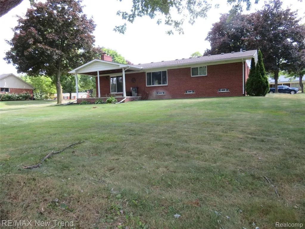 36602 Vicary Lane Farmington City MI 48335