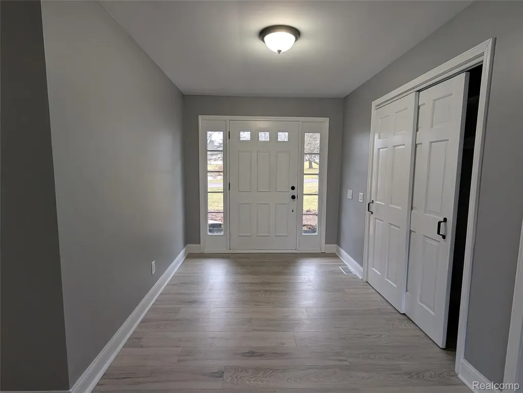 6353 Perry Road Grand Blanc Charter Township MI 48439
