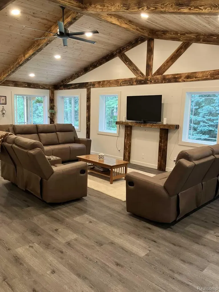 3395 Raspberry Lane Au Train Township MI 49862