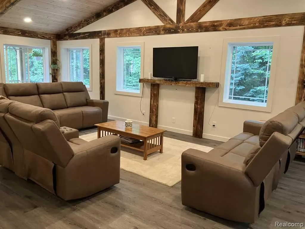 3395 Raspberry Lane Au Train Township MI 49862