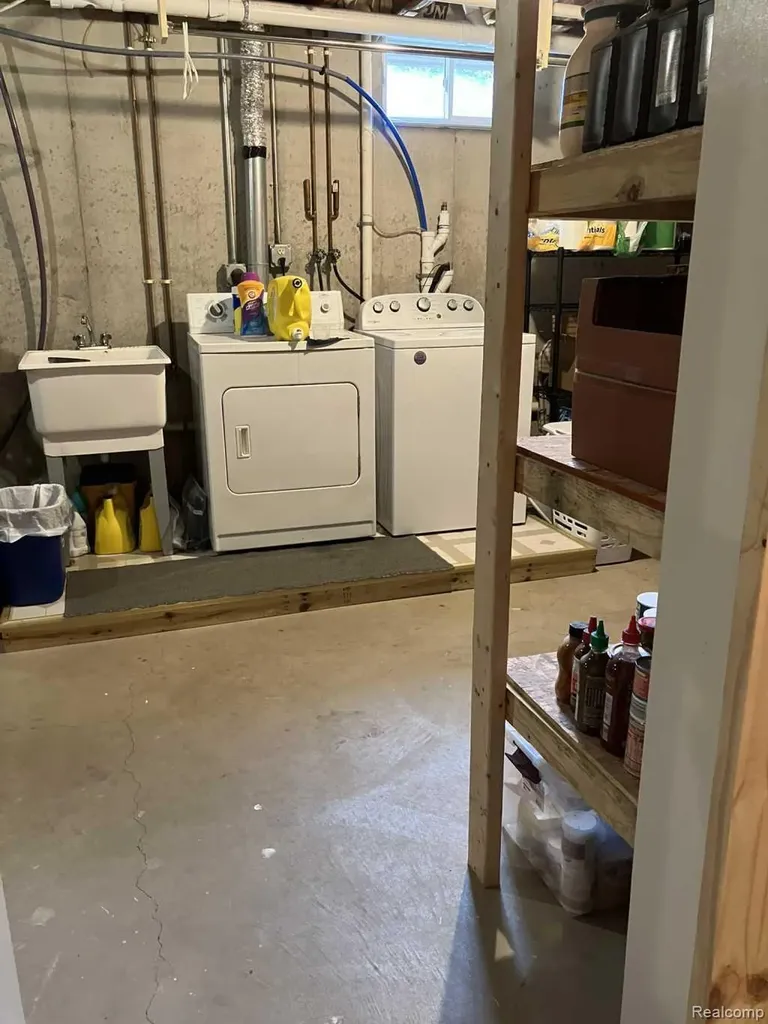 3395 Raspberry Lane Au Train Township MI 49862