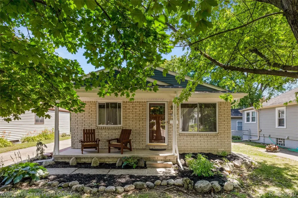 227 S Dorchester Avenue Royal Oak City MI 48067