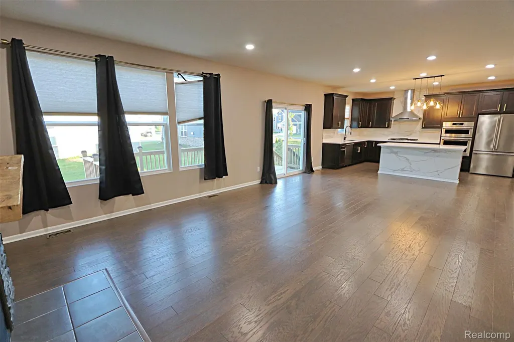 795 Ford Mill Drive Saline City MI 48176