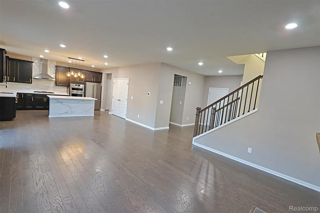795 Ford Mill Drive Saline City MI 48176