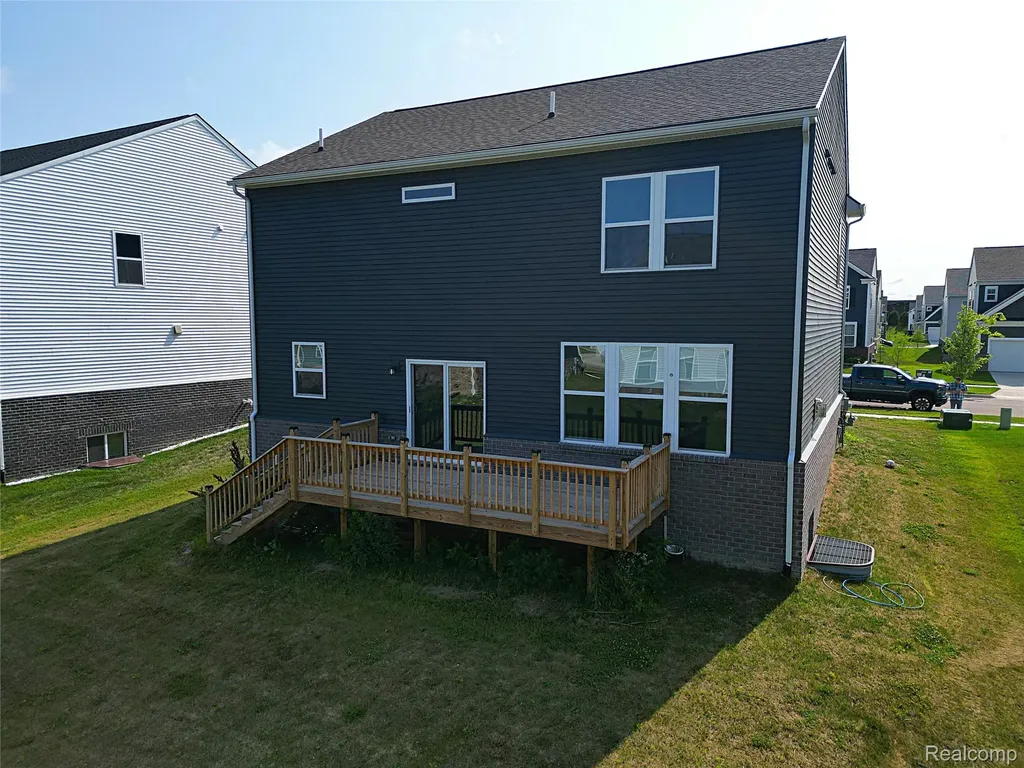 795 Ford Mill Drive Saline City MI 48176