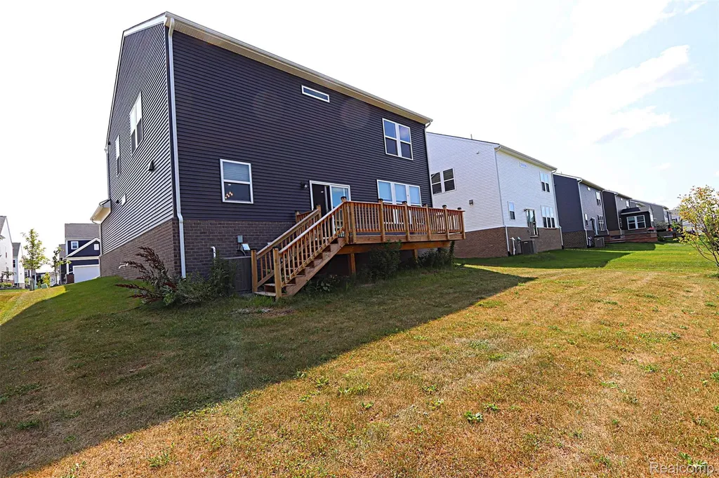 795 Ford Mill Drive Saline City MI 48176