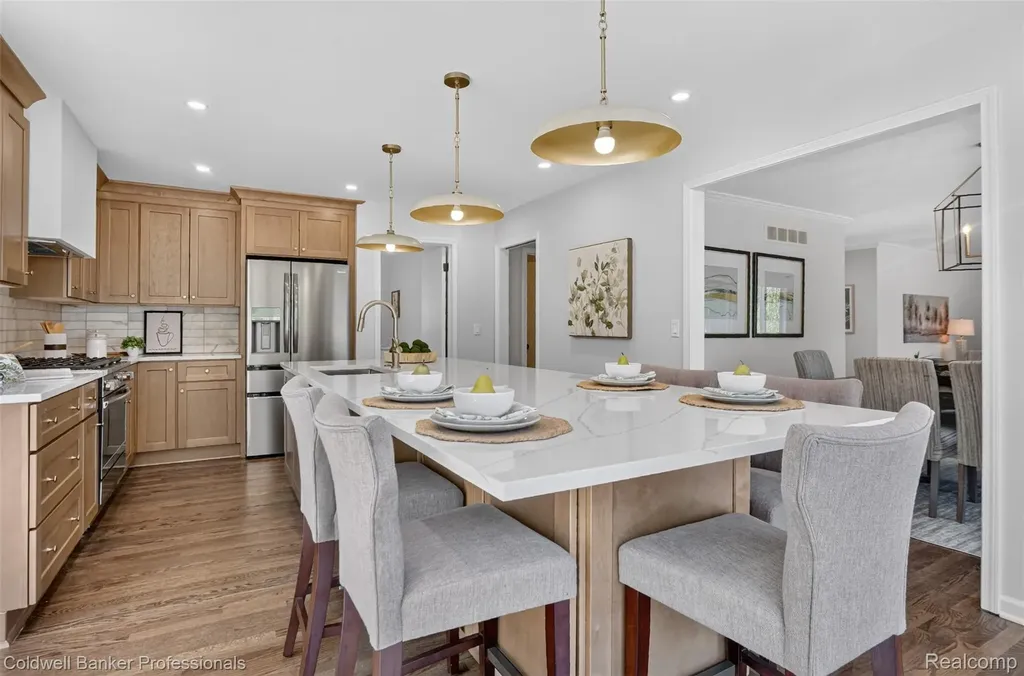 2932 Constitution Court West Bloomfield Charter Township MI 48322