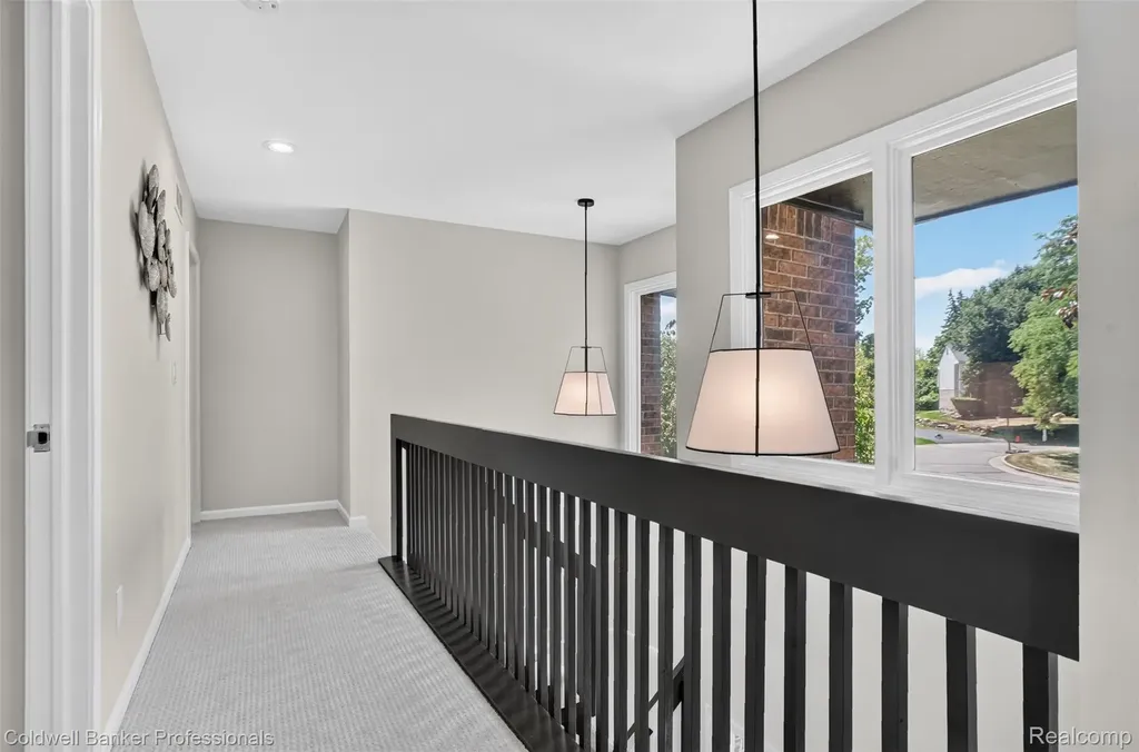 2932 Constitution Court West Bloomfield Charter Township MI 48322