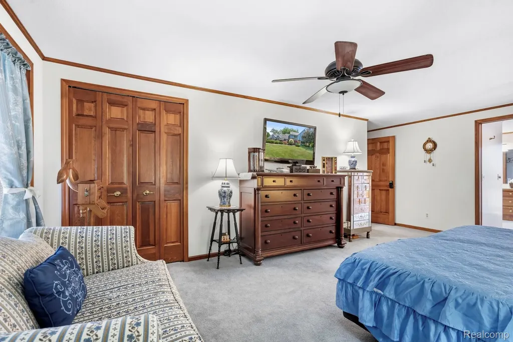 10601 Brodhead Road Grosse Ile Township MI 48138