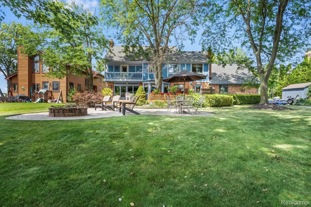 10601 Brodhead Road Grosse Ile Township MI 48138