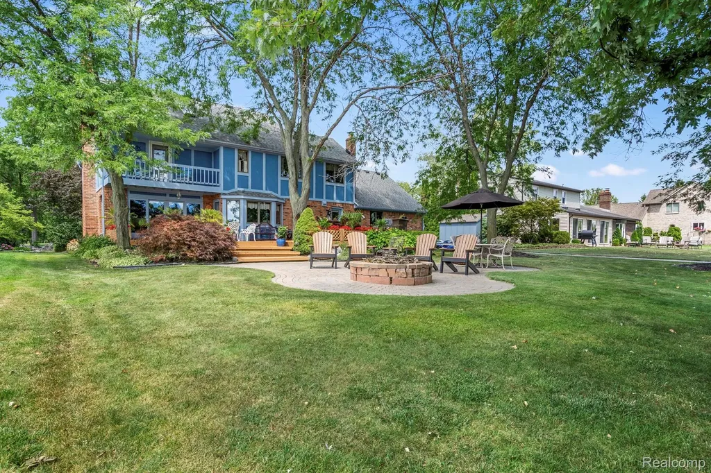 10601 Brodhead Road Grosse Ile Township MI 48138