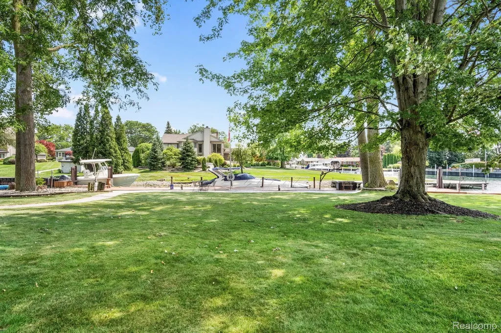 10601 Brodhead Road Grosse Ile Township MI 48138