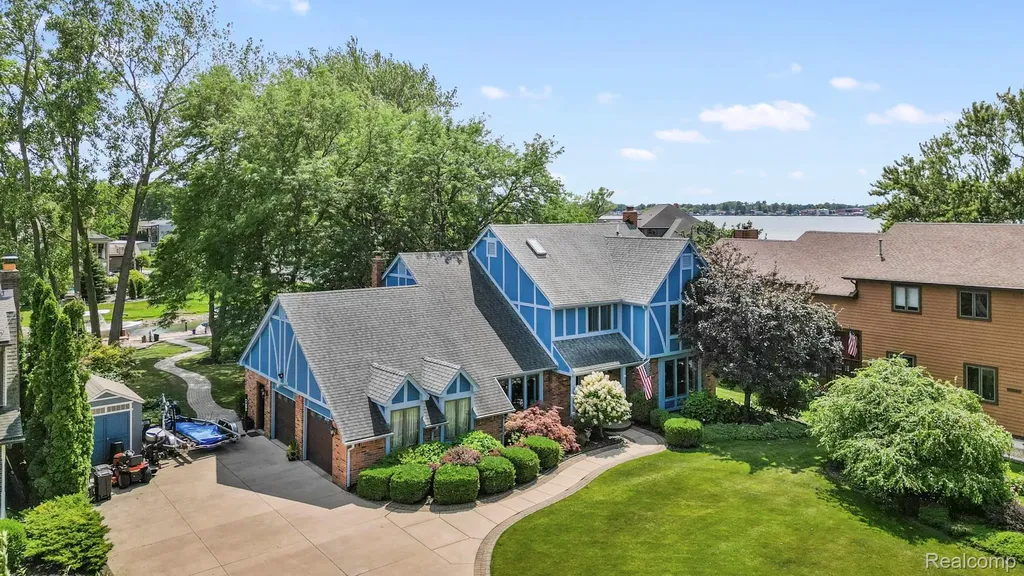 10601 Brodhead Road Grosse Ile Township MI 48138