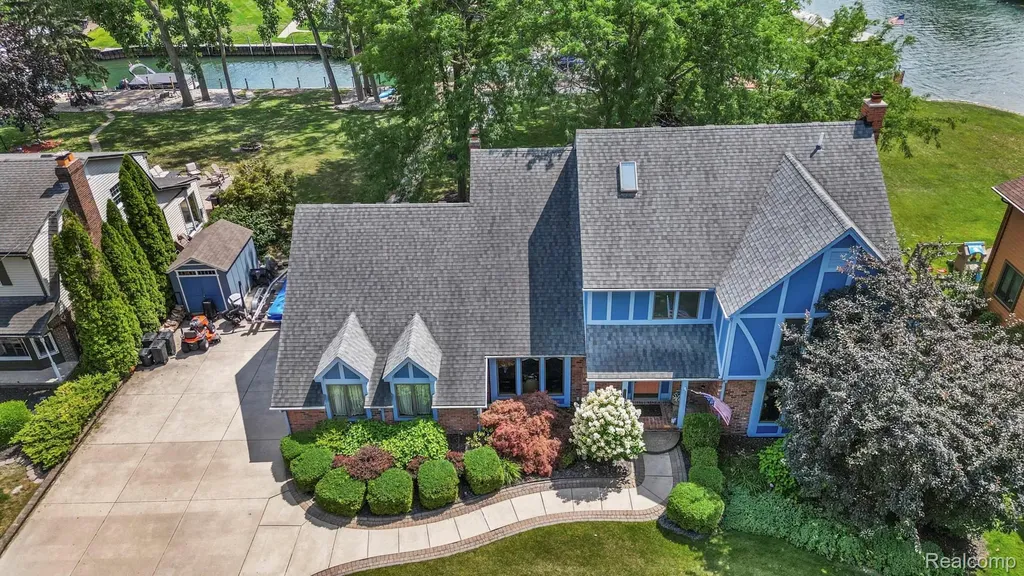 10601 Brodhead Road Grosse Ile Township MI 48138