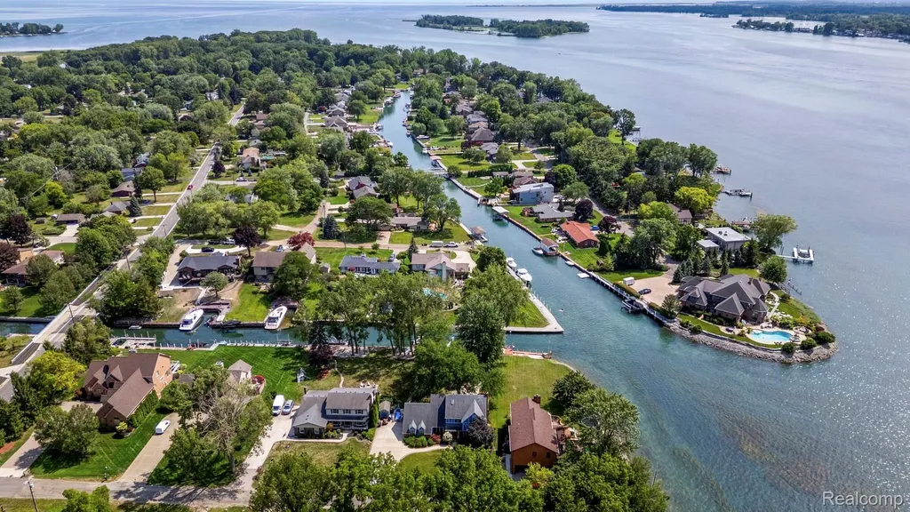 10601 Brodhead Road Grosse Ile Township MI 48138