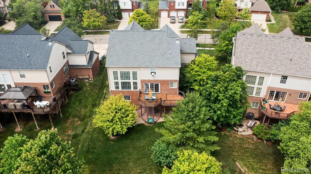 49847 Parkside Drive Northville Township MI 48168