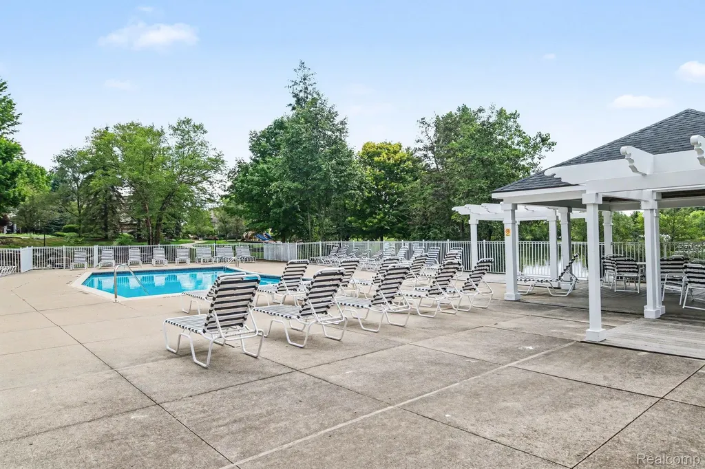 49847 Parkside Drive Northville Township MI 48168