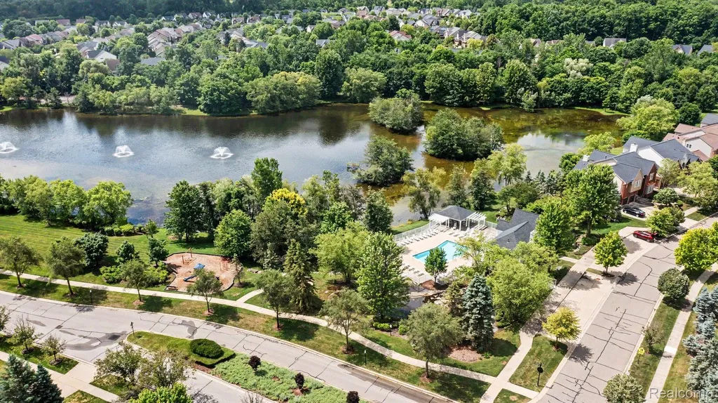 49847 Parkside Drive Northville Township MI 48168