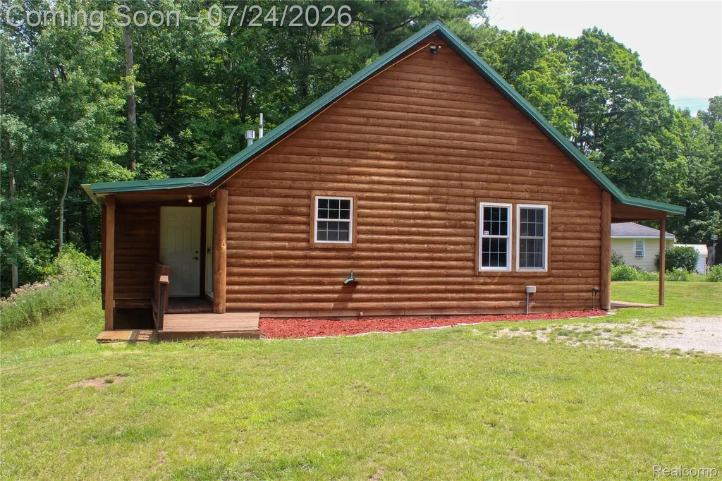 3226 Birch Run Road Millington Township MI 48746
