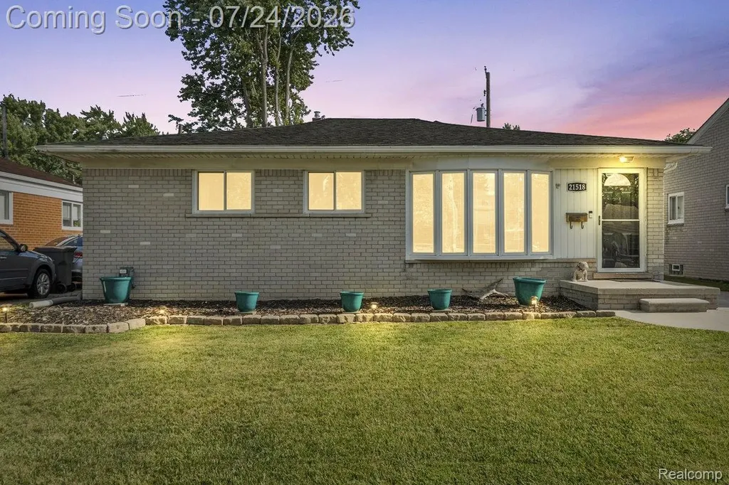 21518 Share Street St. Clair Shores City MI 48082