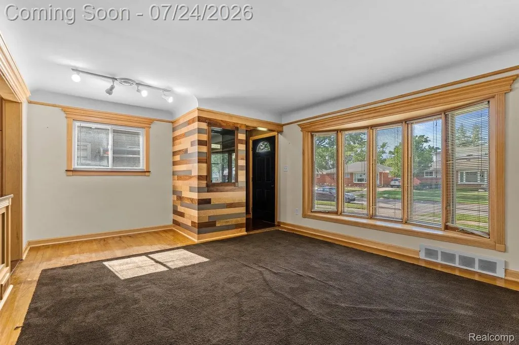 21518 Share Street St. Clair Shores City MI 48082