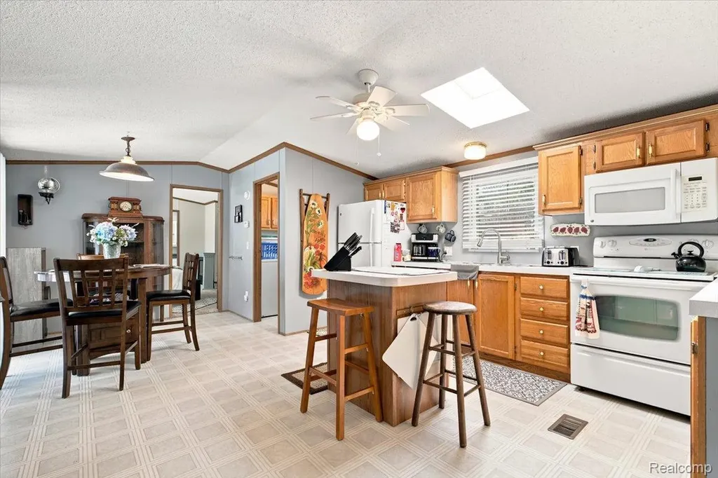 616 Barefoot Lane Sanilac Township MI 48469