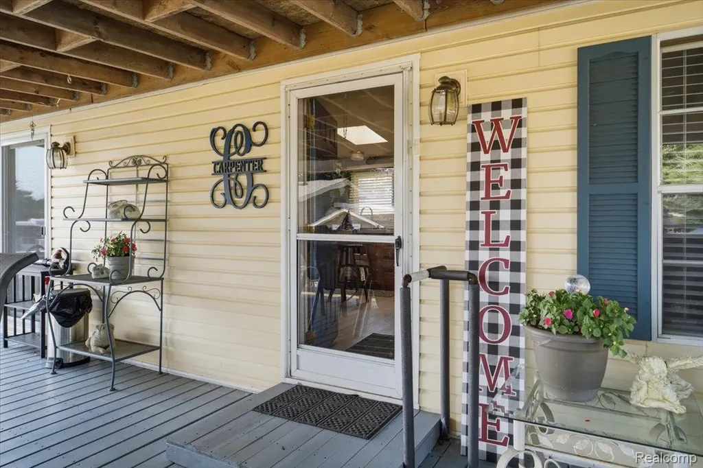 616 Barefoot Lane Sanilac Township MI 48469