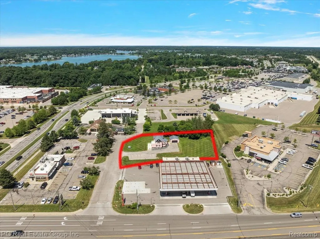 16237 Jennings Road Fenton City MI 48430