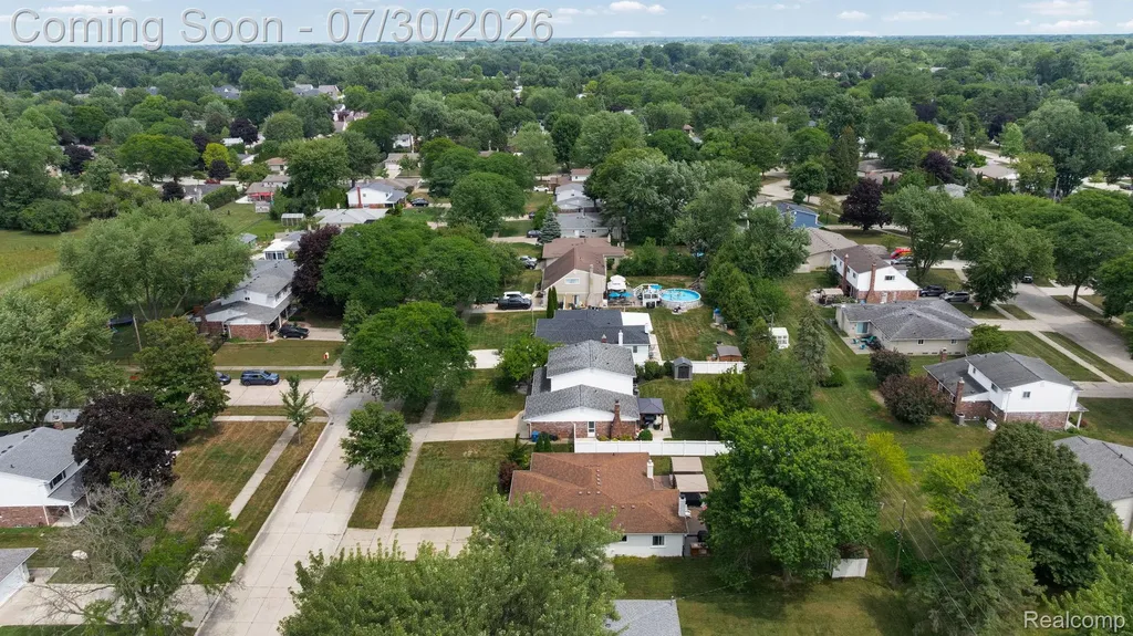 1198 Ashley Drive Troy City MI 48085