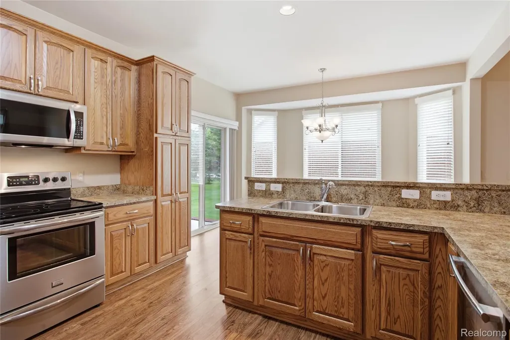 49554 Iron River Drive Macomb Township MI 48042