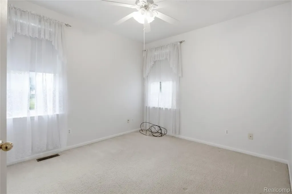 49554 Iron River Drive Macomb Township MI 48042