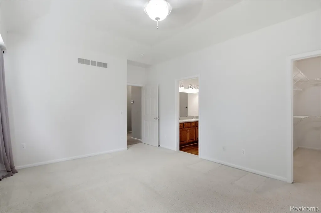 49554 Iron River Drive Macomb Township MI 48042
