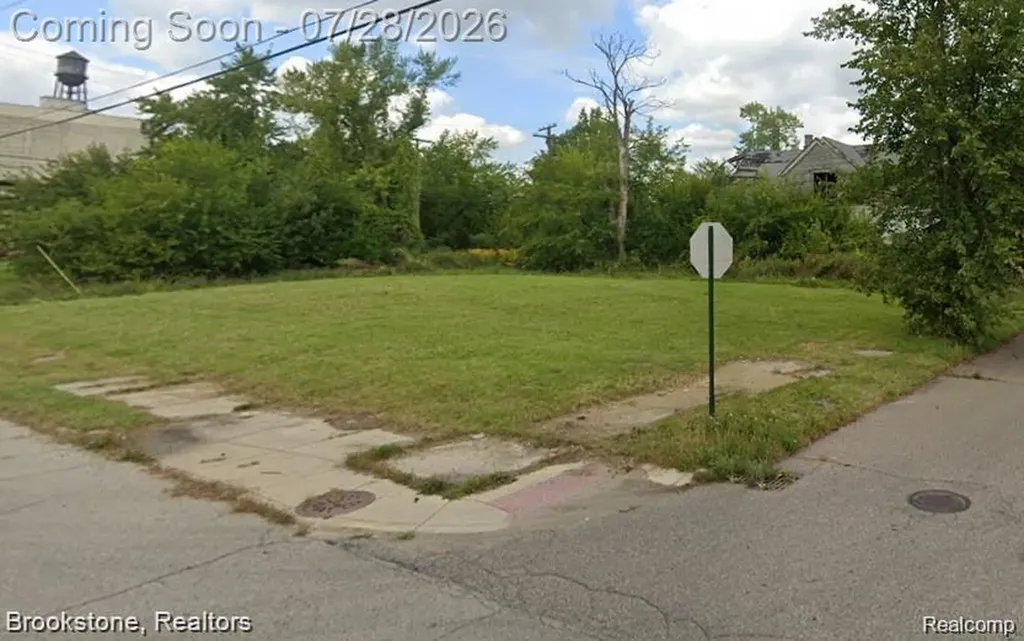 5501 Dubois Street Detroit City MI 48211