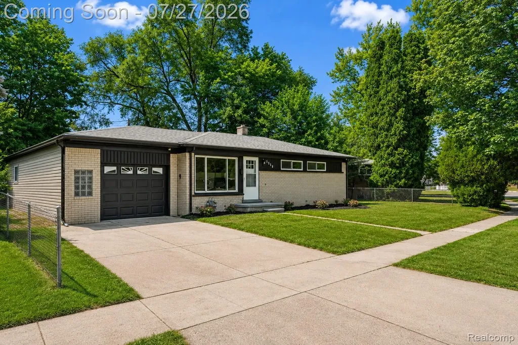 1558 Andrea Street York Charter Township MI 48198