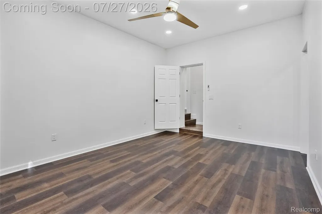 1558 Andrea Street York Charter Township MI 48198