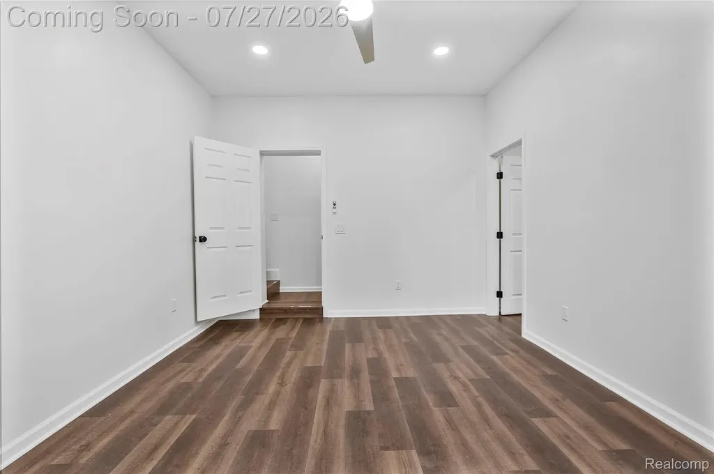 1558 Andrea Street York Charter Township MI 48198