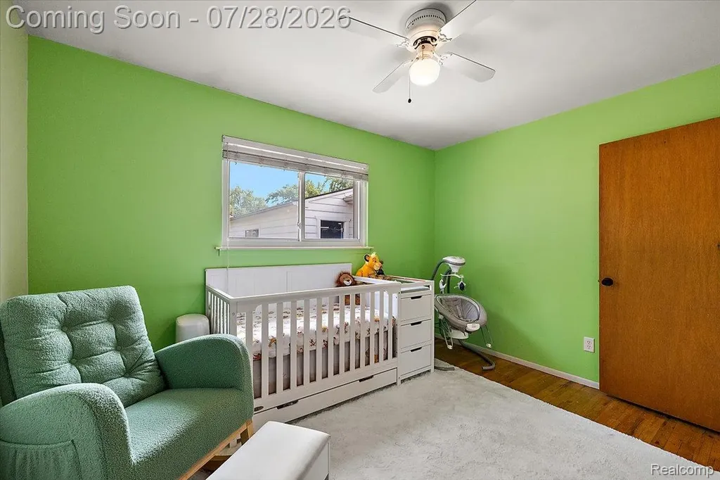 18114 Whitmore Drive Clinton Charter Township MI 48035