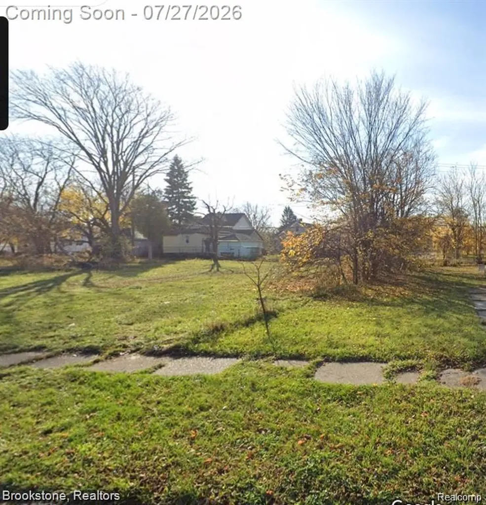 8146 Edgewood Street Detroit City MI 48213