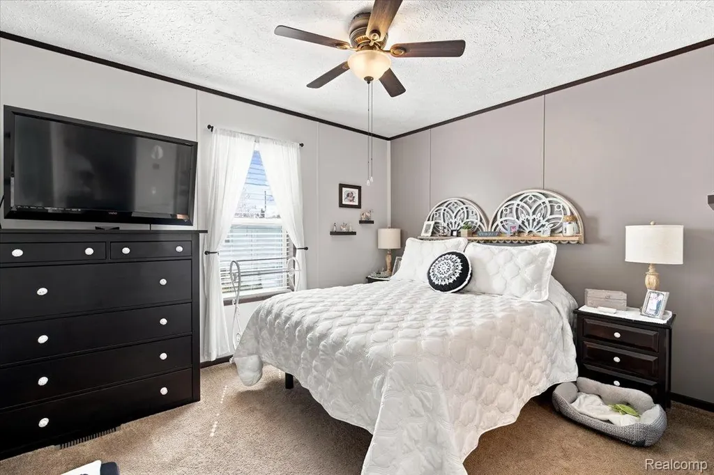 406 Silver Sands Drive Sanilac Township MI 48469