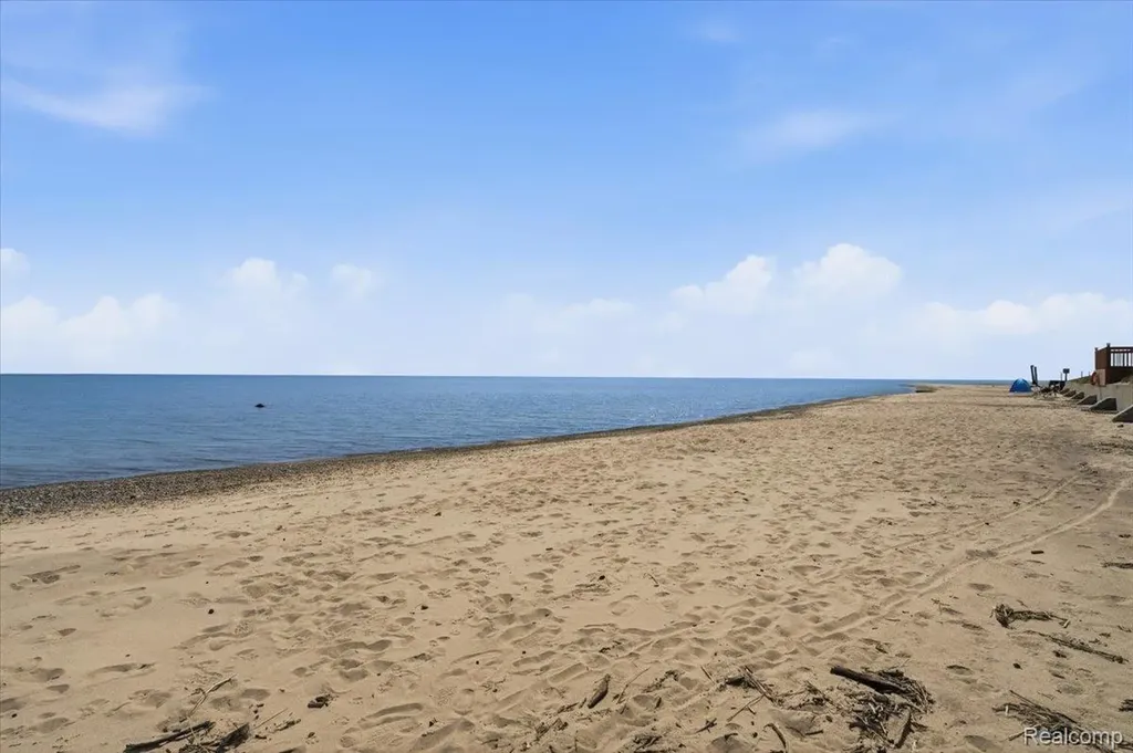406 Silver Sands Drive Sanilac Township MI 48469