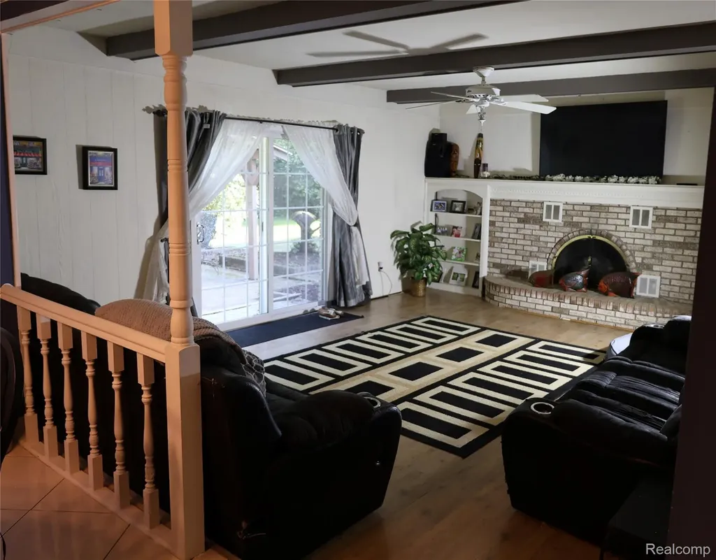 3333 Innsbrook Drive Rochester Hills City MI 48309