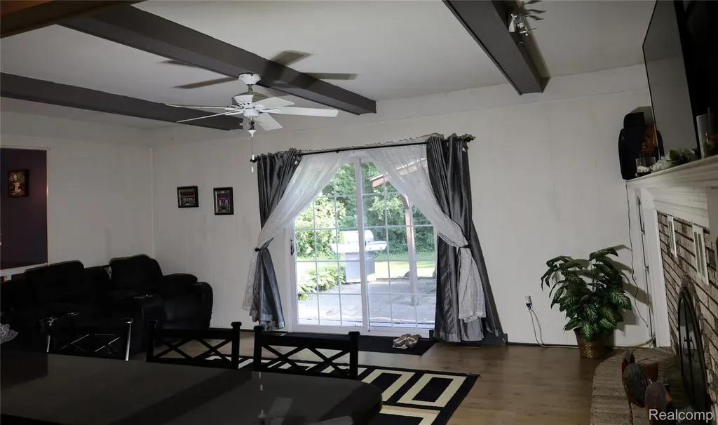 3333 Innsbrook Drive Rochester Hills City MI 48309