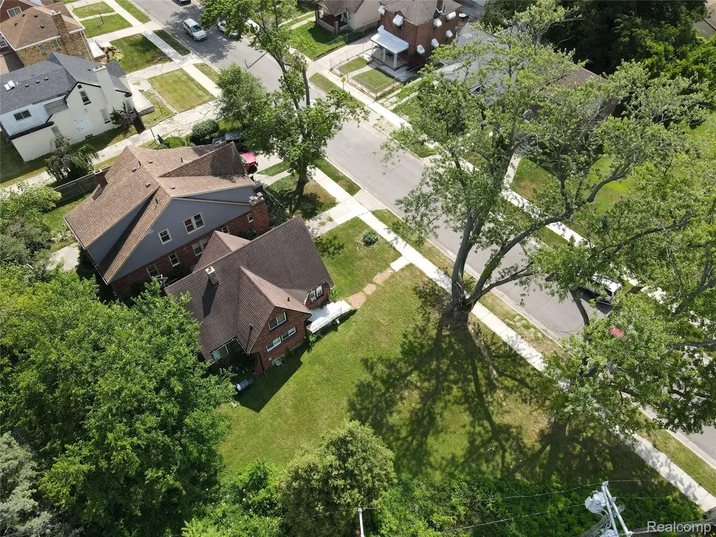 16174 Kentfield Street Detroit City MI 48219