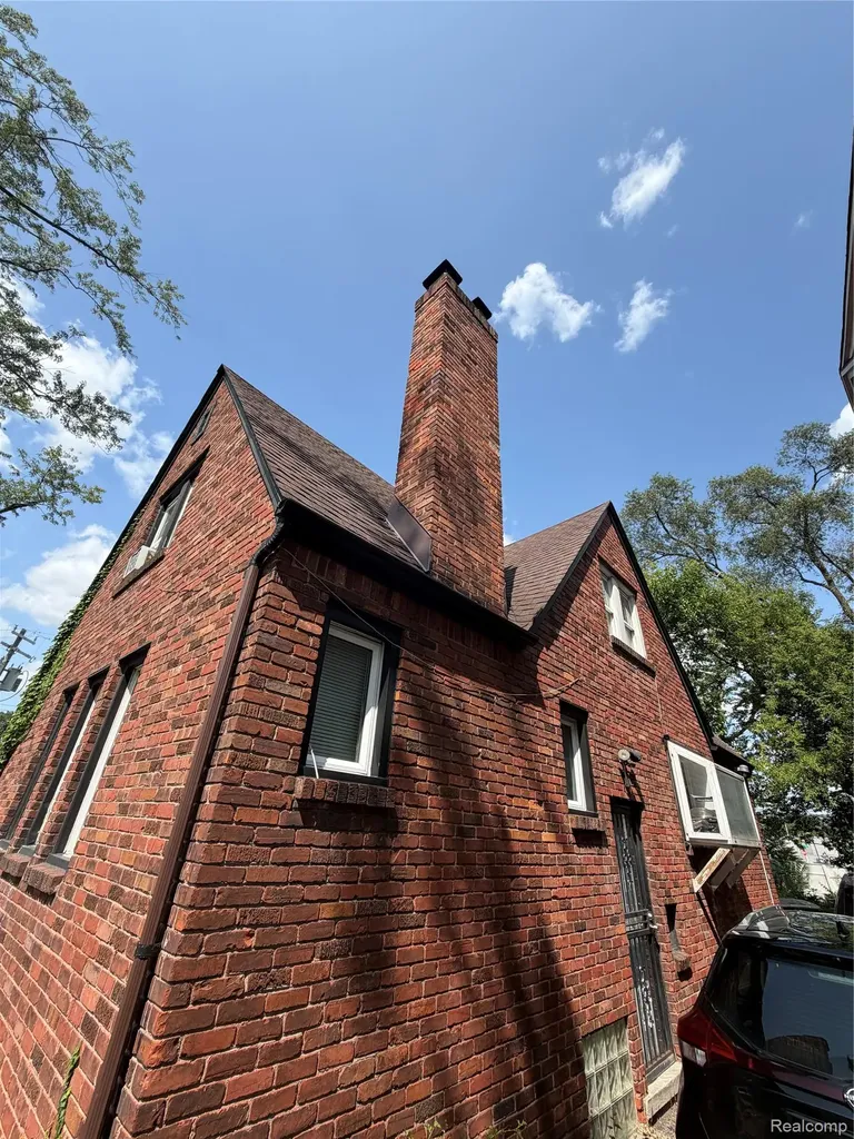 16174 Kentfield Street Detroit City MI 48219