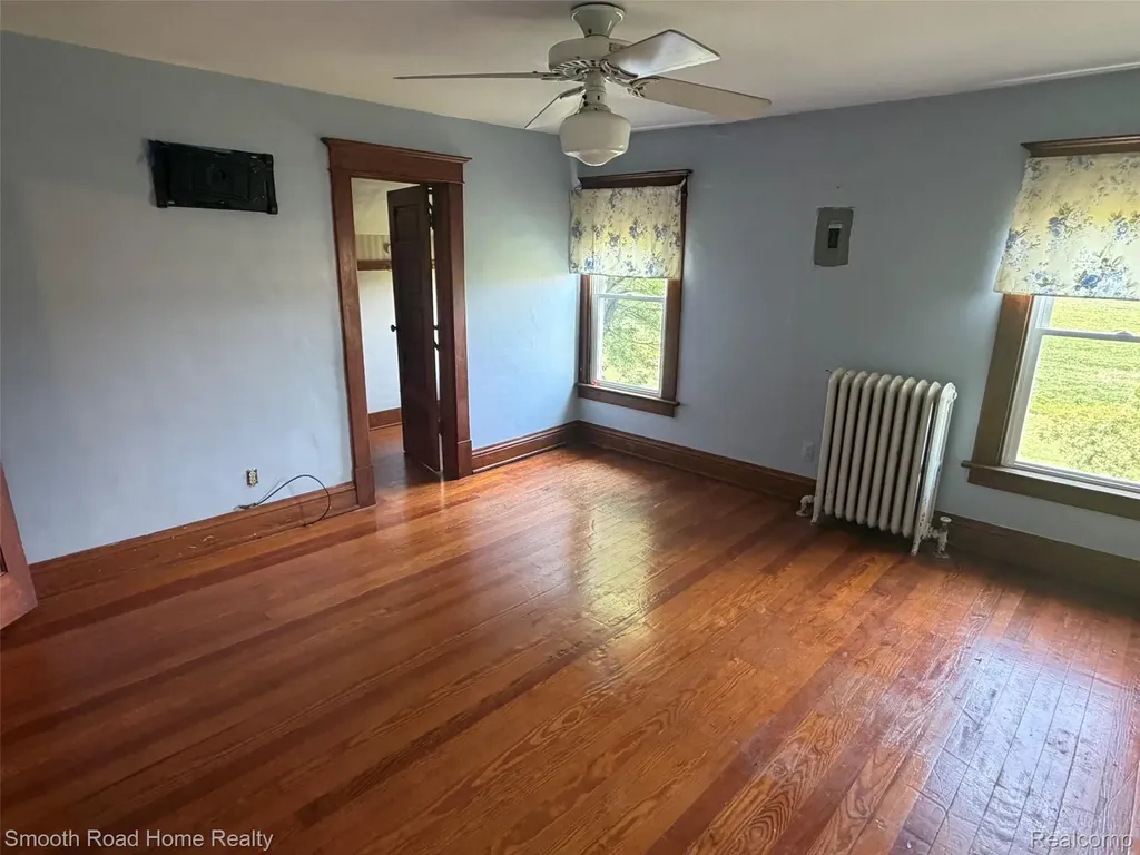 4724 N County Line Highway Ridgeway Township MI 49229
